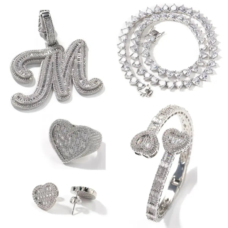 5pc initial heart set