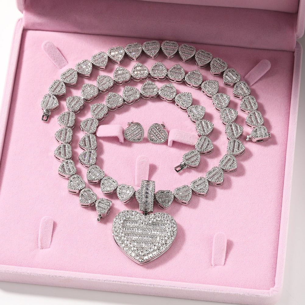 Baguette heart locket set