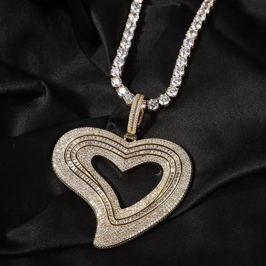 Big baguette heart necklace - BizaarFashionCrush
