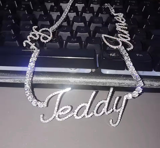 Love Galore Tripple Name Necklace