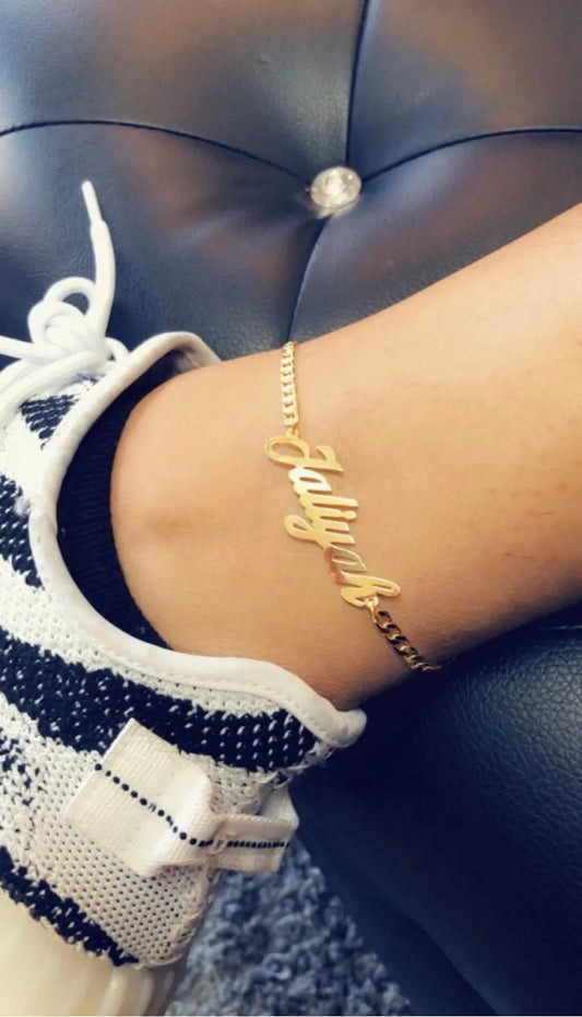 Custome name anklet - BizaarFashionCrush
